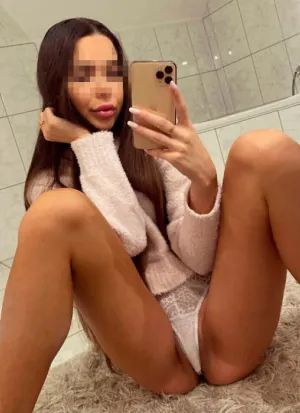 проститутка Каролина, 22, Магнитогорск